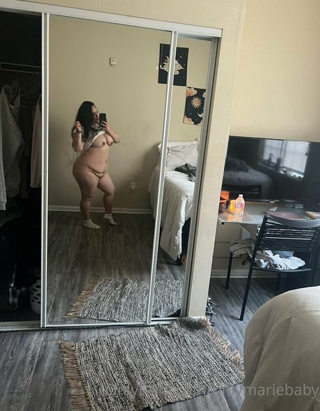 Foto di nudo di fuga di OnlyFans di Onlymariebaby