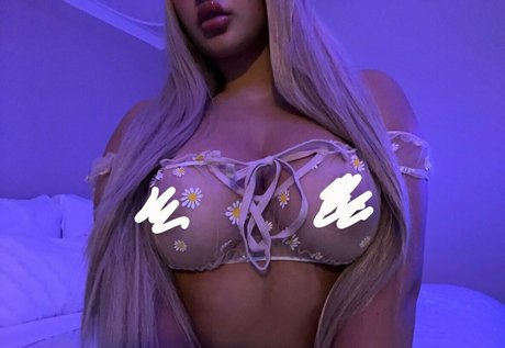 Foto di nudo di fuga di OnlyFans di Ieshamareee