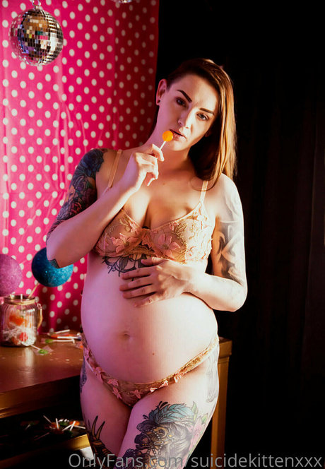 Suicidekittenxxx