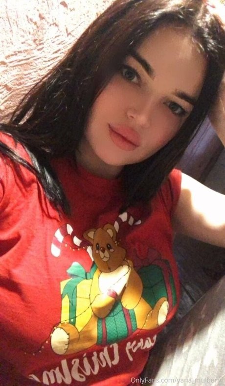 Foto di nudo di fuga di OnlyFans di Yanamulberry