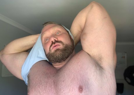 Foto di nudo di fuga di OnlyFans di Hugeandhung