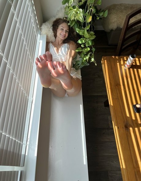 Foto di nudo di fuga di OnlyFans di Lilbbylilith