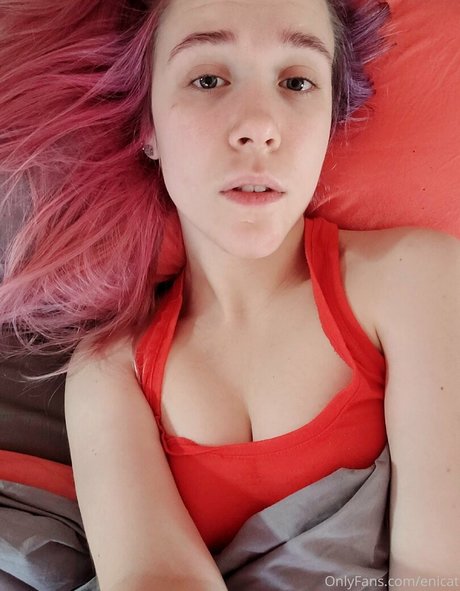 Foto di nudo di fuga di OnlyFans di Enicat