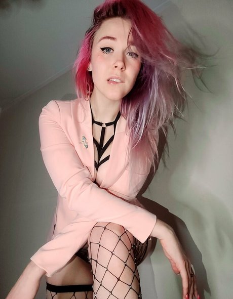 Foto di nudo di fuga di OnlyFans di Enicat