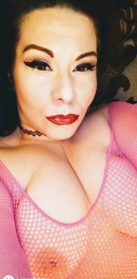 Foto di nudo di fuga di OnlyFans di Missarianna4u