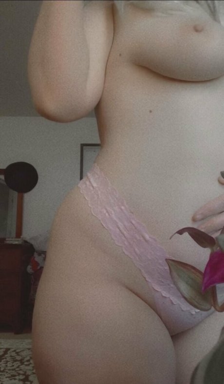 Nudes_plug