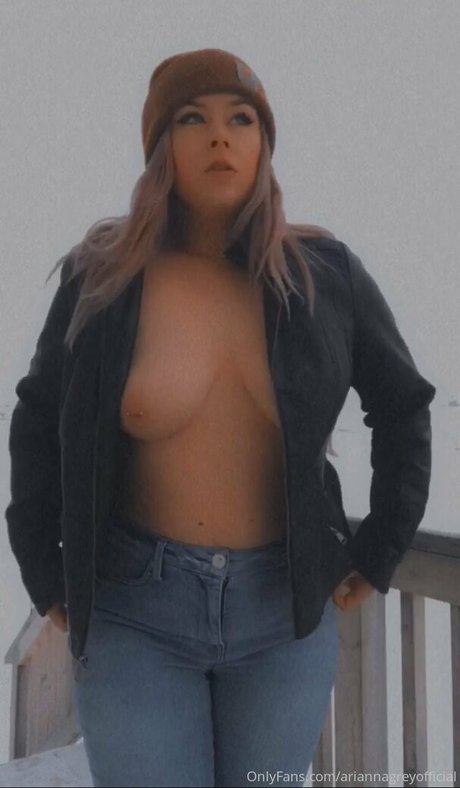 Foto di nudo di fuga di OnlyFans di Nudesplug