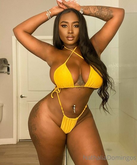 Foto di nudo di fuga di OnlyFans di Brazilianhottiiee