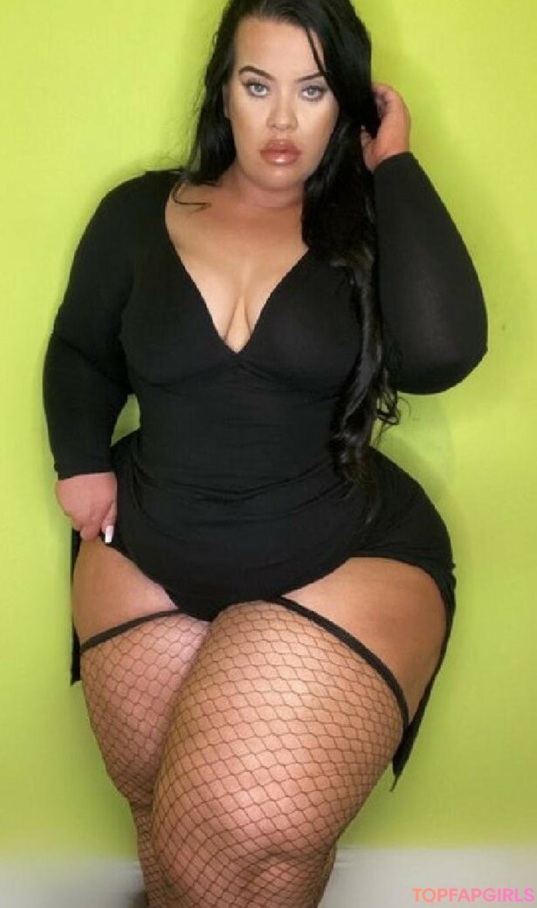 Foto di nudo di fuga di OnlyFans di Thickgreekbleu #5 Foto di nudo di fuga di OnlyFans di Thickgreekbleu #5