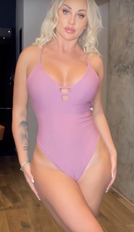 Foto di nudo di fuga di OnlyFans di Natbelleza