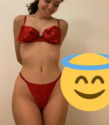 Foto di nudo di fuga di OnlyFans di Tais Amanda