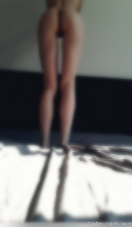 Foto di nudo di fuga di OnlyFans di Miamoar