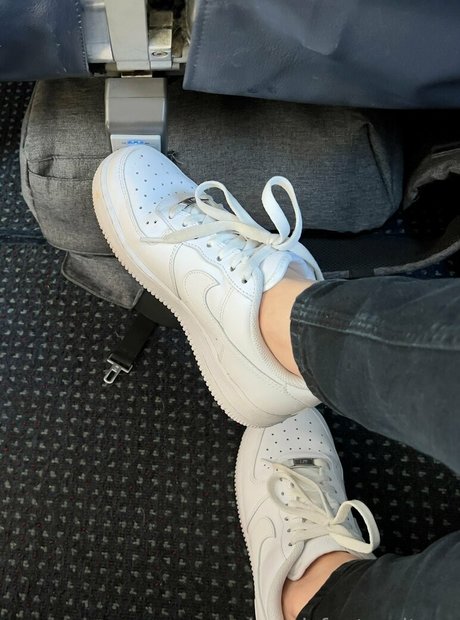Foto di nudo di fuga di OnlyFans di Jewelsfeetandtoes