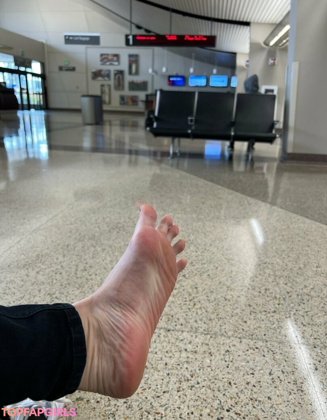 Foto di nudo di fuga di OnlyFans di Jewelsfeetandtoes #42 Foto di nudo di fuga di OnlyFans di Jewelsfeetandtoes #42