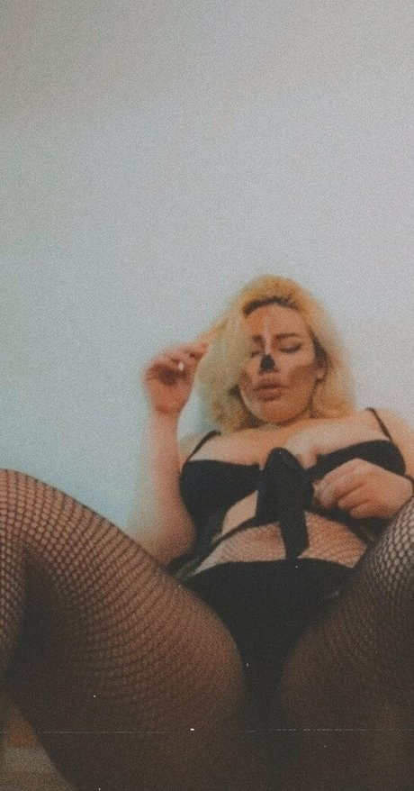 Foto di nudo di fuga di OnlyFans di Kmenotti
