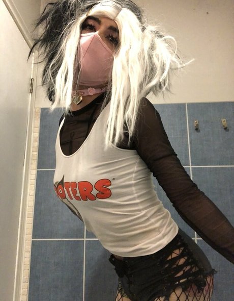 Foto di nudo di fuga di OnlyFans di Tinysexilexi666