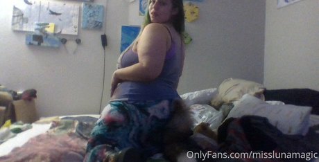 Foto di nudo di fuga di OnlyFans di Misslunamagic