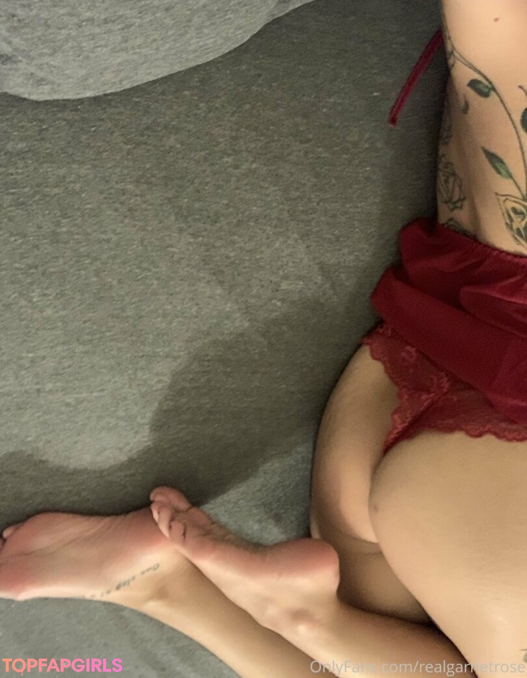 Foto di nudo di fuga di OnlyFans di Realgarnetrose #326 Foto di nudo di fuga di OnlyFans di Realgarnetrose #326