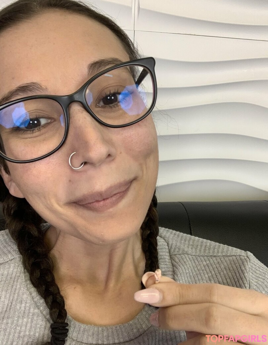 Foto di nudo di fuga di OnlyFans di Realgarnetrose #54 Foto di nudo di fuga di OnlyFans di Realgarnetrose #54