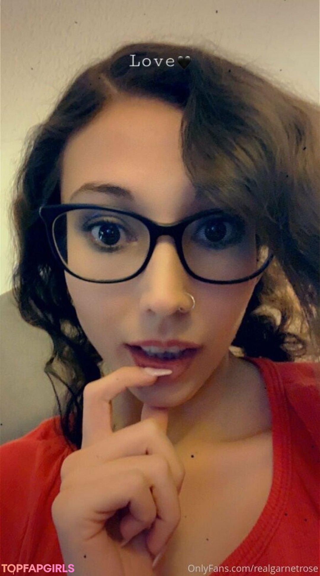 Foto di nudo di fuga di OnlyFans di Realgarnetrose #66 Foto di nudo di fuga di OnlyFans di Realgarnetrose #66