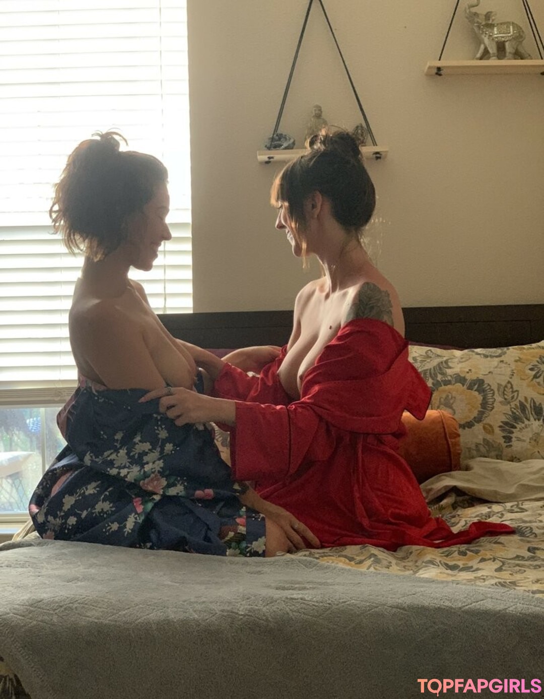 Foto di nudo di fuga di OnlyFans di Alli Peach Hamilton #383 Foto di nudo di fuga di OnlyFans di Alli Peach Hamilton #383