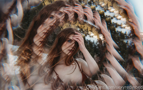 Sexyredinbed