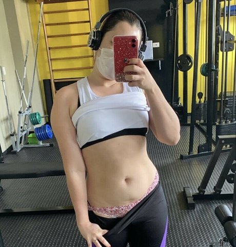 Foto di nudo di fuga di OnlyFans di Na Academia