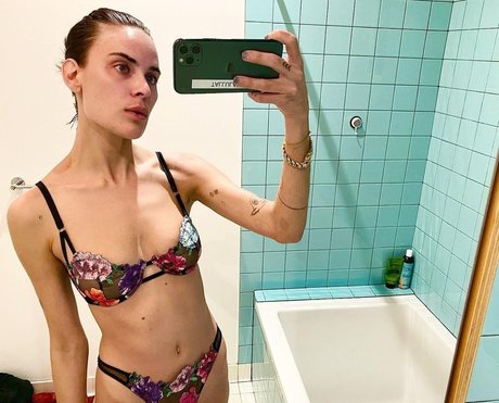 Foto di nudo di fuga di OnlyFans di Tallulah Willis