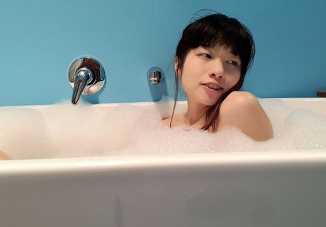 Foto di nudo di fuga di OnlyFans di Nyannadesu