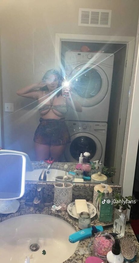 Foto di nudo di fuga di OnlyFans di Lolabotomy