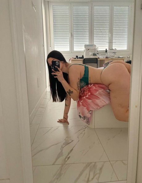 Foto di nudo di fuga di OnlyFans di Anagalonsog