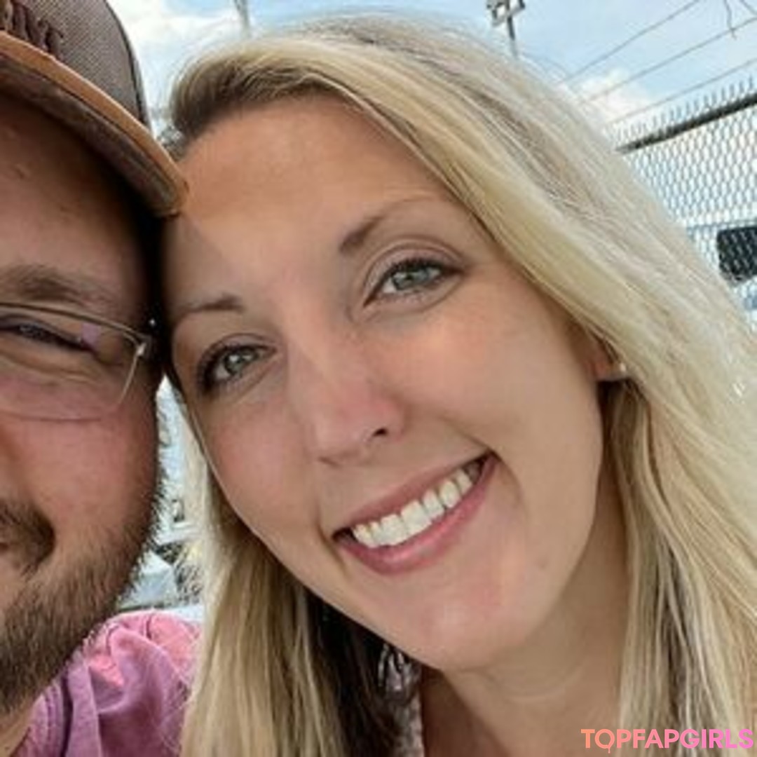 Foto di nudo di fuga di OnlyFans di Erika Swingz #54 Foto di nudo di fuga di OnlyFans di Erika Swingz #54