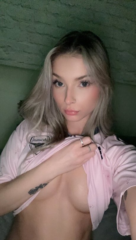 Foto di nudo di fuga di OnlyFans di Carlzplayz
