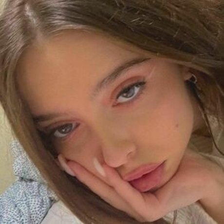 Foto di nudo di fuga di OnlyFans di Veronifka