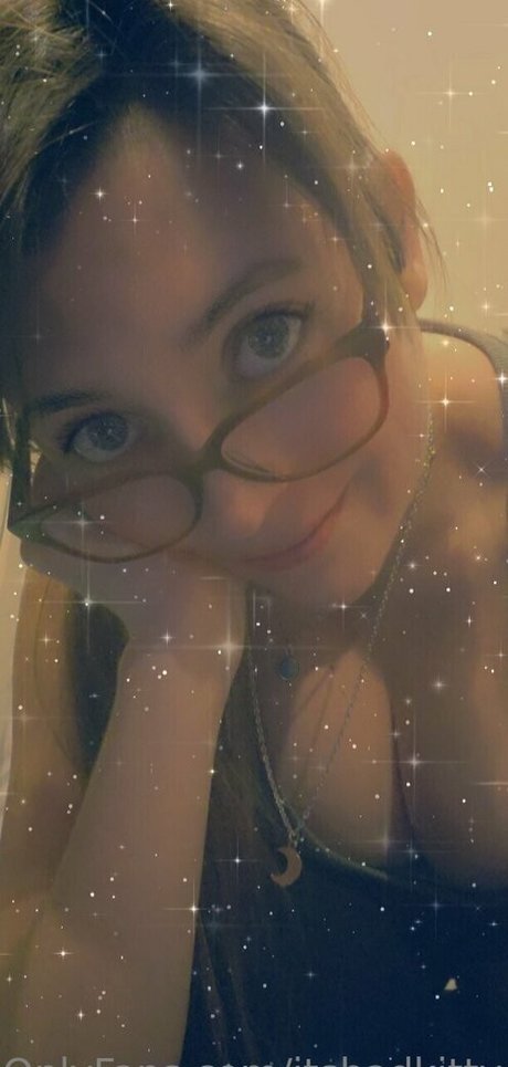 Foto di nudo di fuga di OnlyFans di Itsbadkittyof