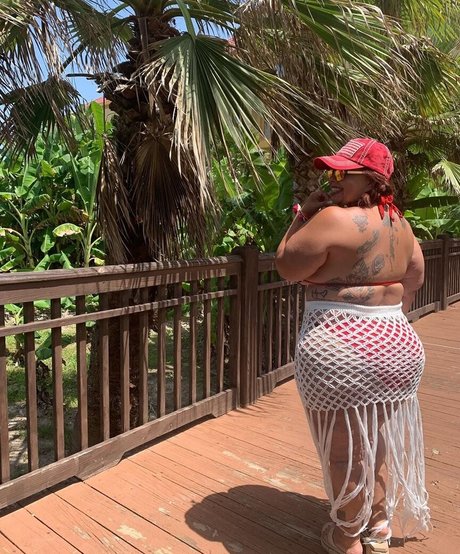 Foto di nudo di fuga di OnlyFans di Sueann
