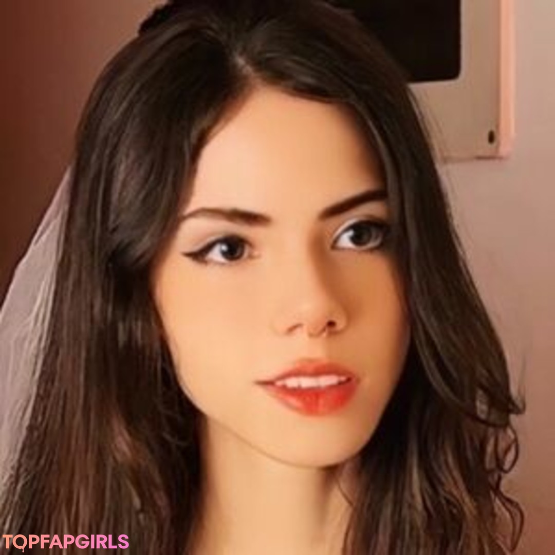 Foto di nudo di fuga di OnlyFans di Fernanda Aquino #23 Foto di nudo di fuga di OnlyFans di Fernanda Aquino #23