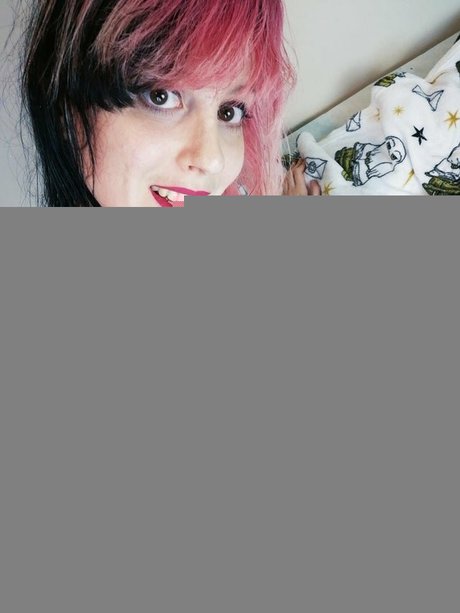 Foto di nudo di fuga di OnlyFans di Talia Bloodina