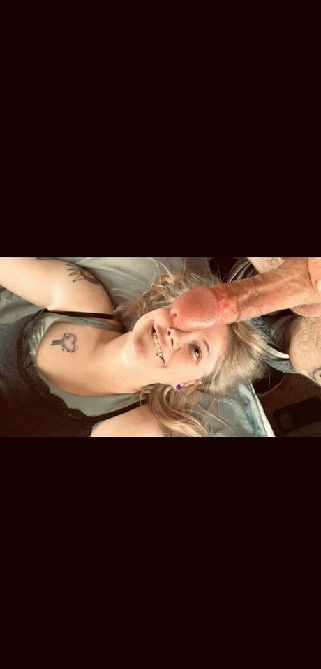 Foto di nudo di fuga di OnlyFans di Little Leah