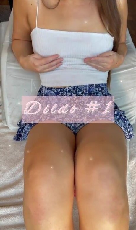 Foto di nudo di fuga di OnlyFans di Miss Lana