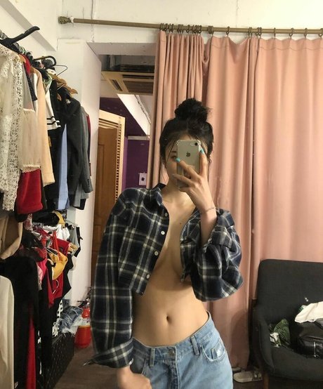 Foto di nudo di fuga di OnlyFans di Somsomo0o