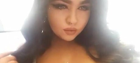 Foto di nudo di fuga di OnlyFans di Megan Carys Gomer