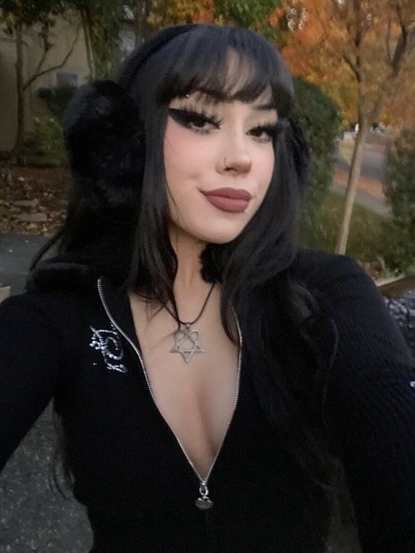 Foto di nudo di fuga di OnlyFans di Annalisehorror