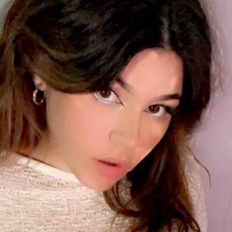 Foto di nudo di fuga di OnlyFans di Anissa Heavyn