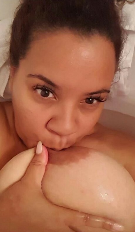 Foto di nudo di fuga di OnlyFans di Faithful34