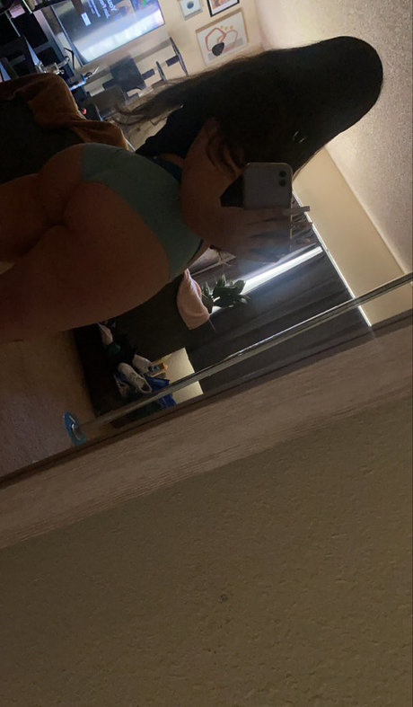 Foto di nudo di fuga di OnlyFans di Secretchi