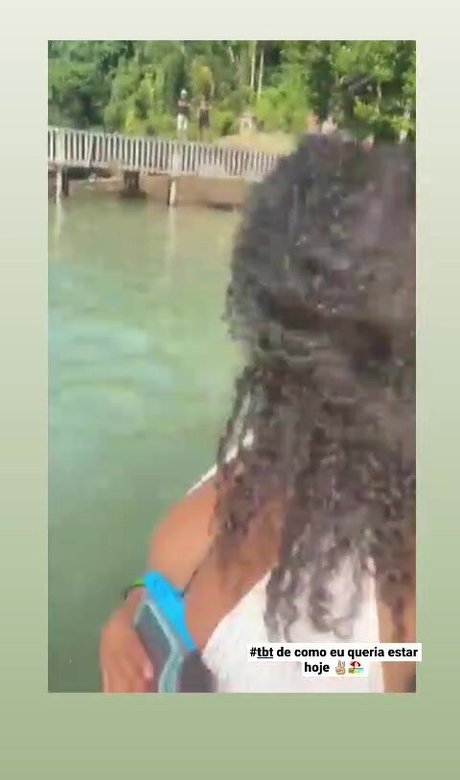 Foto di nudo di fuga di OnlyFans di Mayla Coimbra