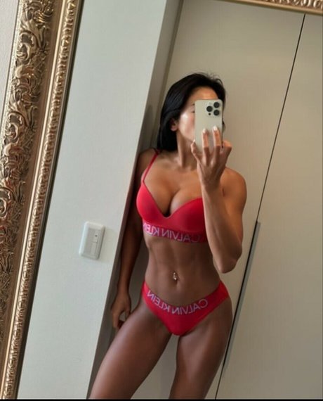 Foto di nudo di fuga di OnlyFans di Exgkurumi