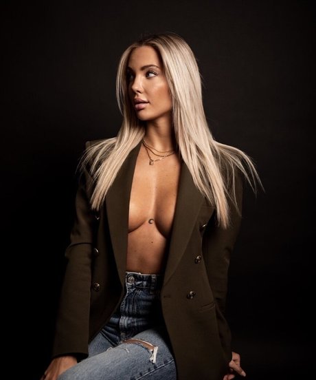 Foto di nudo di fuga di OnlyFans di Sarah Endres