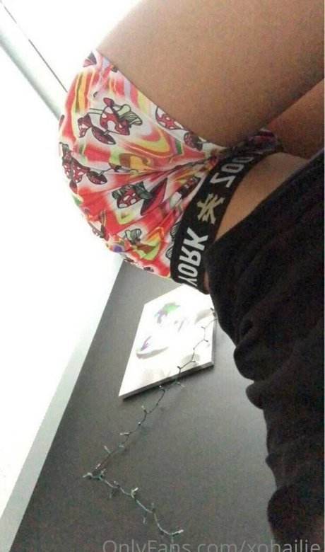 Foto di nudo di fuga di OnlyFans di Xohailie
